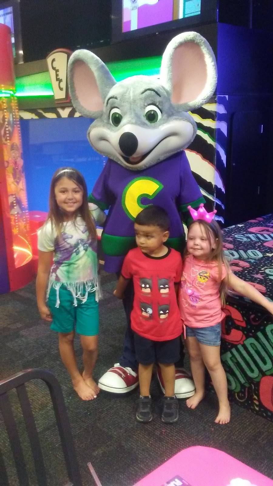 Chuck E. Cheese | restaurant | 700 S Telshor Blvd, Las Cruces, NM 88011, USA | 5755213624 OR +1 575-521-3624