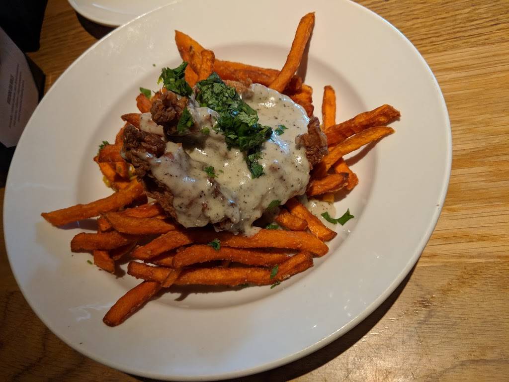 BJs Restaurant & Brewhouse | restaurant | 8785 Villa La Jolla Dr, San Diego, CA 92037, USA | 8582573640 OR +1 858-257-3640