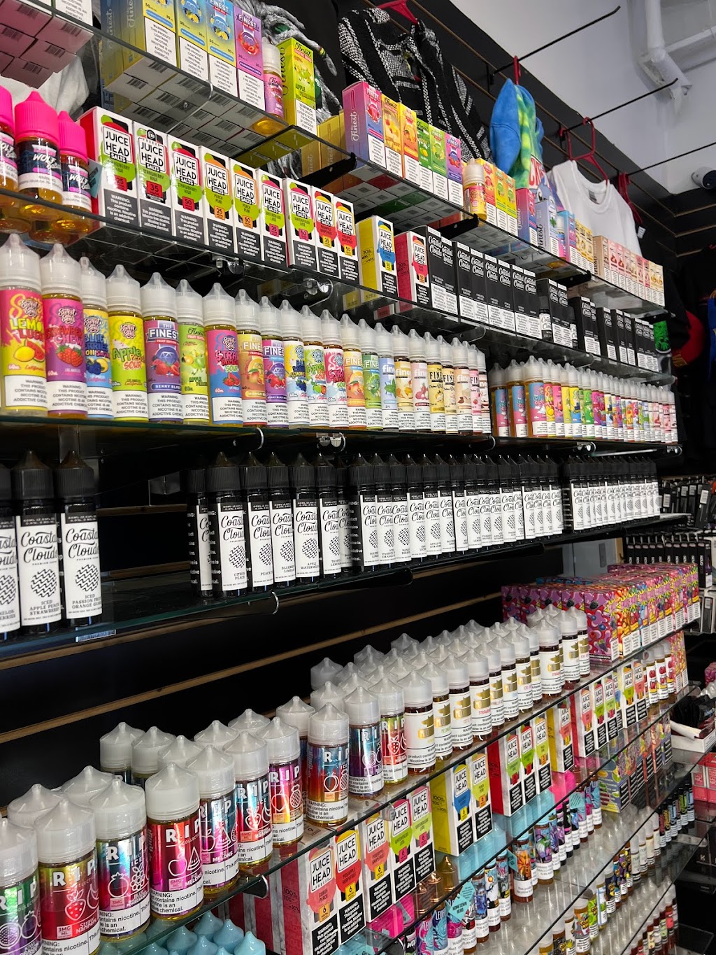 Smokers Buzz Smoke Shop | meal takeaway | 8303 Burnet Rd Suite 3, Austin, TX 78757, USA | 7372024878 OR +1 737-202-4878