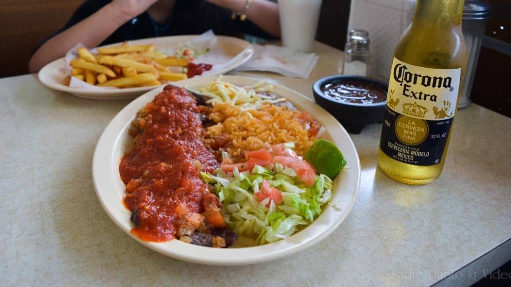 El Rodeo Tacos | restaurant | 688 S Barrington Rd, Streamwood, IL 60107, USA | 6303721055 OR +1 630-372-1055