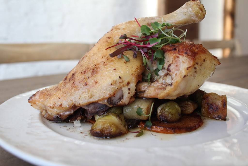 Hotel Madrid | restaurant | 1524, 600 S 6th St, Milwaukee, WI 53204, USA | 4144889146 OR +1 414-488-9146