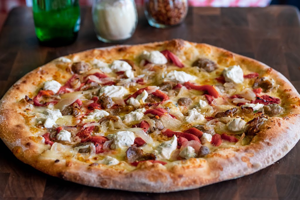 Russo New York Pizzeria & Italian Kitchen - Bridgeland | restaurant | 10615 Fry Rd suite b1-600, Cypress, TX 77433, USA | 2817585761 OR +1 281-758-5761