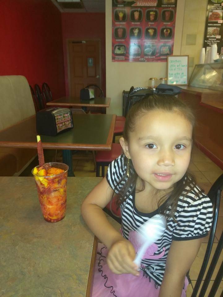 Frutal Ràspados | restaurant | 1439 Crowell St, Livingston, CA 95334, USA | 2093947759 OR +1 209-394-7759