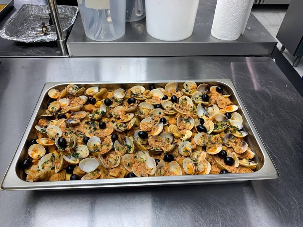 Portuguese Rotisserie and Grill Inc | restaurant | 2530 Sixth Line #6, Oakville, ON L6H 6W5, Canada | 9052571113 OR +1 905-257-1113