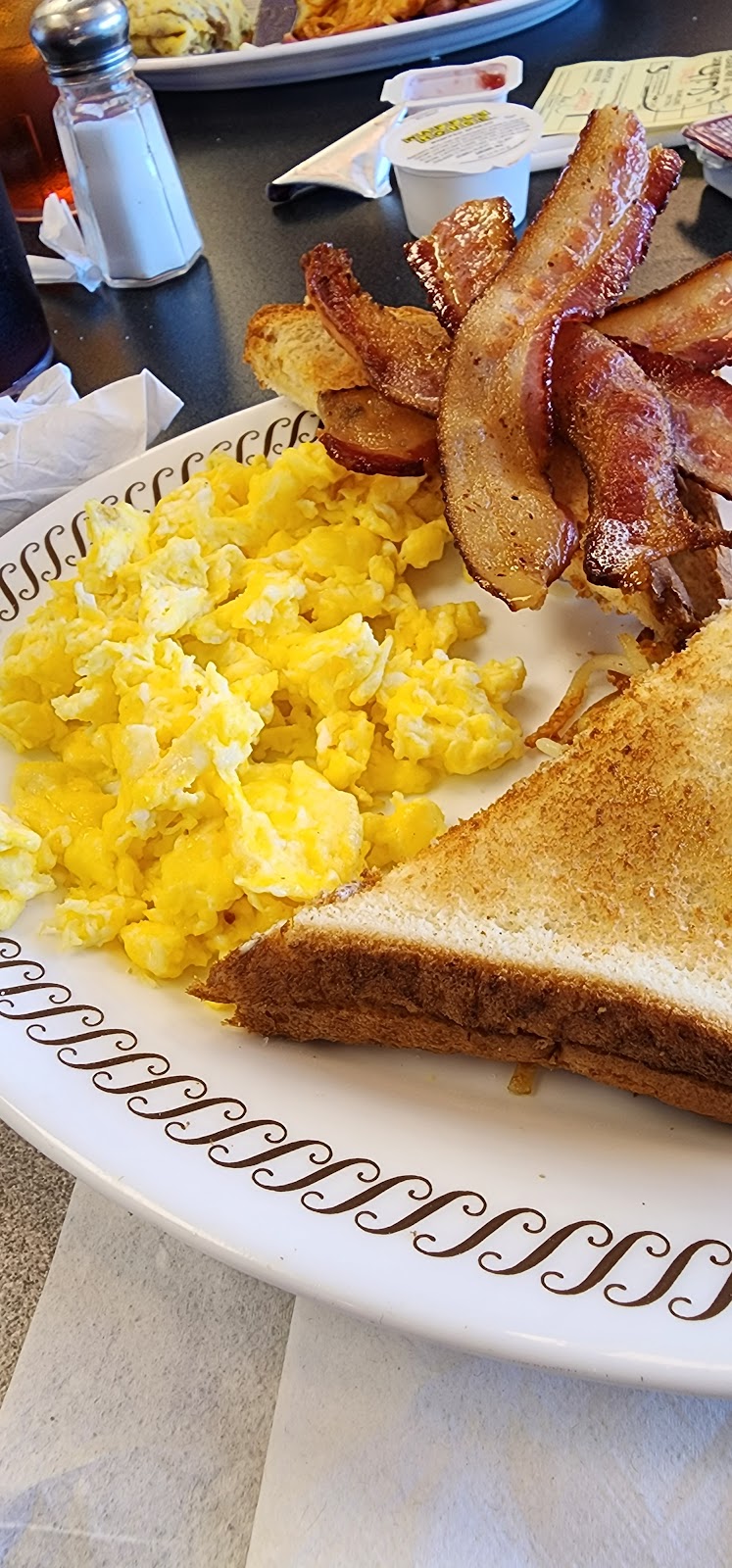 Waffle House | restaurant | 9651 Vaughn Rd TOWN OF, Pike Rd, AL 36064, USA | 3343754079 OR +1 334-375-4079