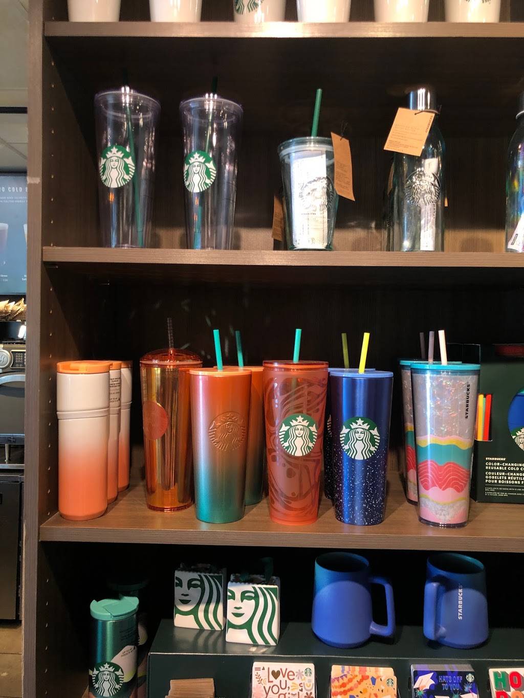 Starbucks | cafe | 125 SE, Rte 291, Lees Summit, MO 64063, USA | 8162465350 OR +1 816-246-5350