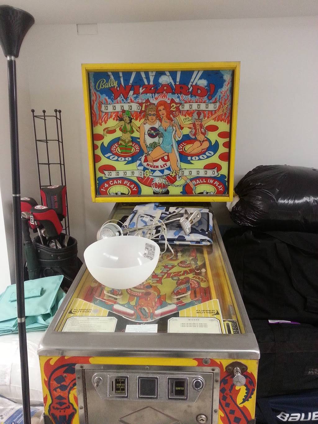 Finchs Country Store | meal takeaway | 4 Bedford-Banksville Rd, Bedford, NY 10506, USA | 9142053699 OR +1 914-205-3699