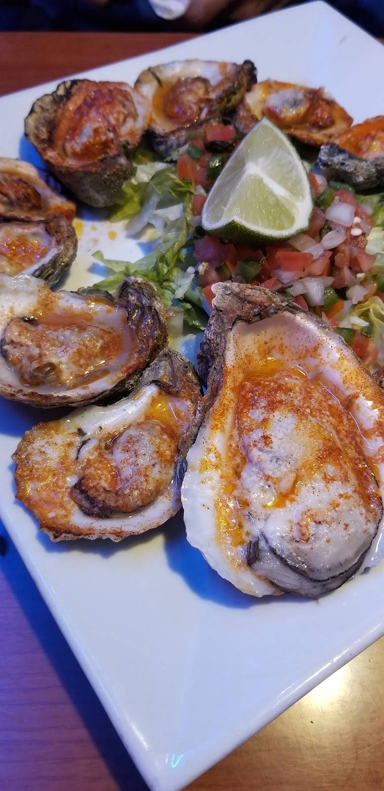 Ostioneria Michoacan | restaurant | 10865 Jones Rd, Houston, TX 77065, USA | 2814777697 OR +1 281-477-7697