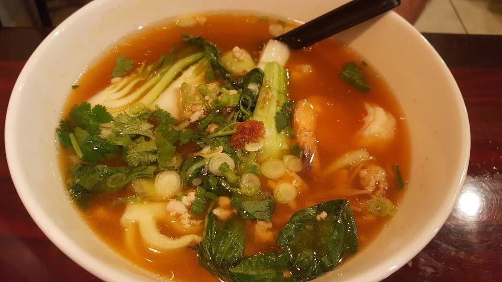 Thai Spice - Noodle & Sushi House | restaurant | 300 Bay Area Blvd #900, Webster, TX 77598, USA | 2815546800 OR +1 281-554-6800