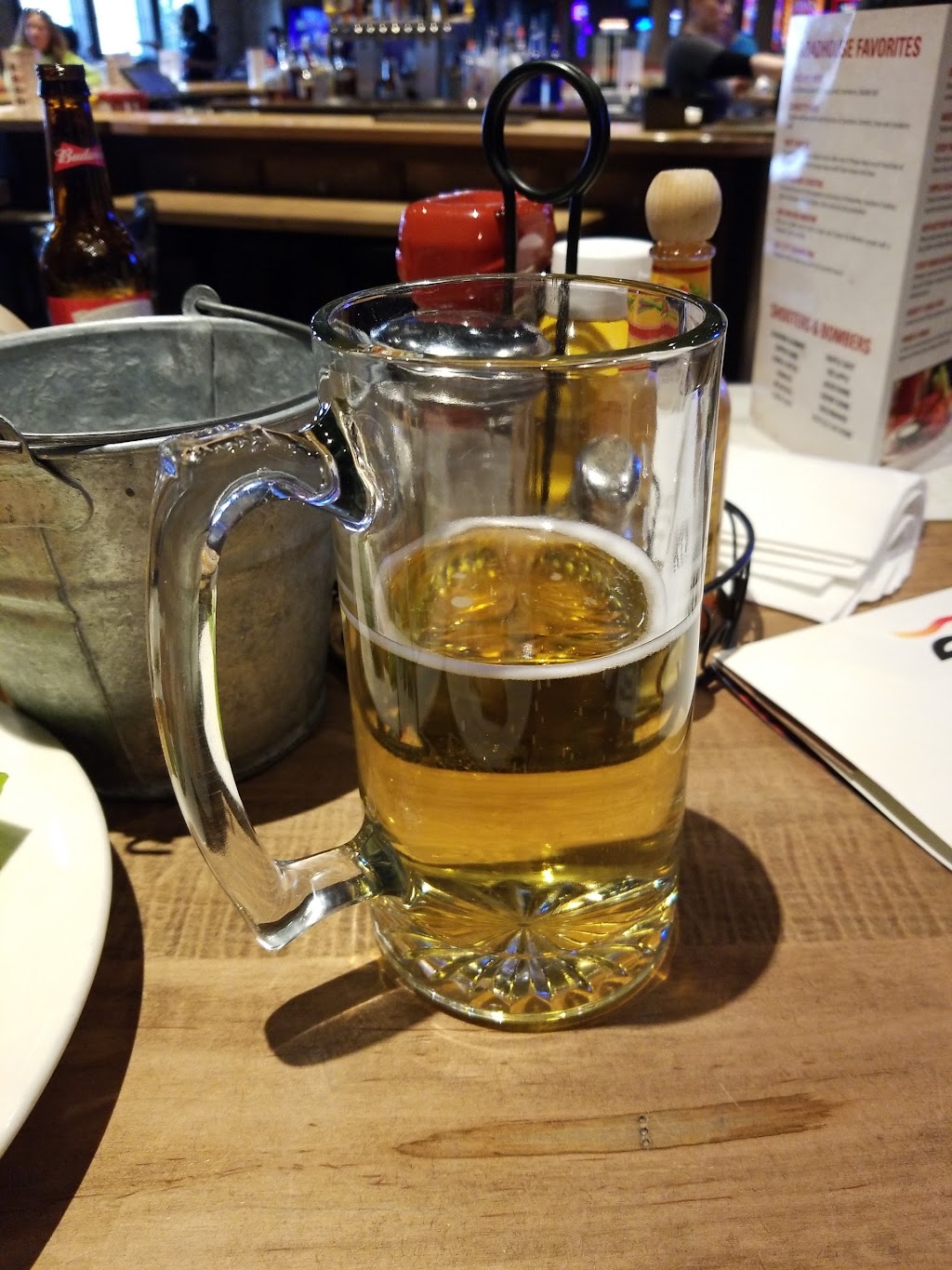 WINGERS Restaurant | restaurant | 4400 Rim Rock Rd A, Winnemucca, NV 89445, USA | 7756239544 OR +1 775-623-9544