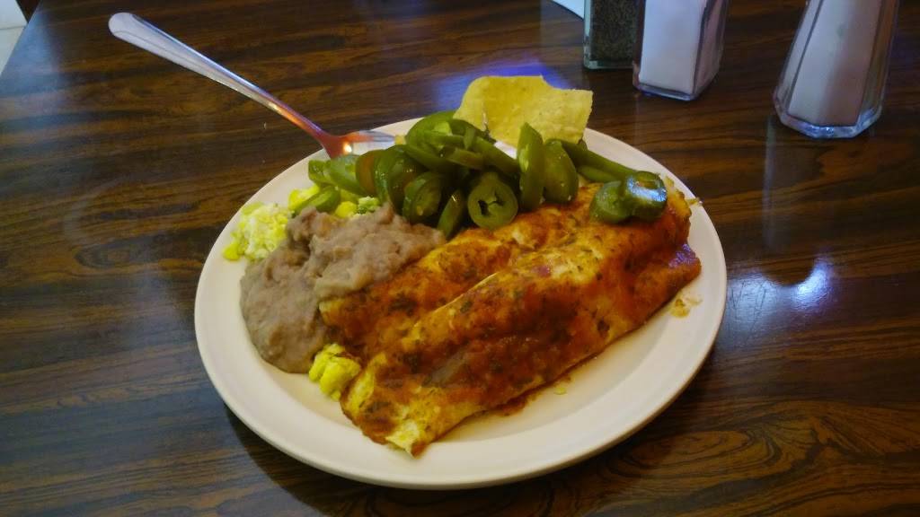 El Potro | restaurant | 2470 US-90, Lake City, FL 32055, USA | 3867583100 OR +1 386-758-3100