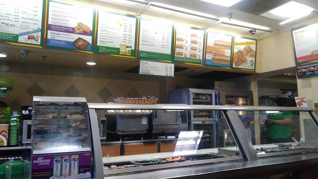 Subway Restaurants | restaurant | 1813 N Cahuenga Blvd, Los Angeles, CA 90028, USA | 3234619400 OR +1 323-461-9400
