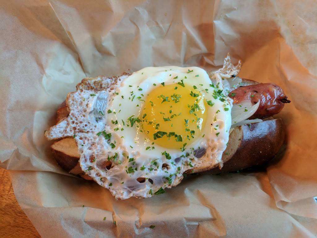 Kings BierHaus | restaurant | 2044 E T C Jester Blvd, Houston, TX 77008, USA | 2819903042 OR +1 281-990-3042