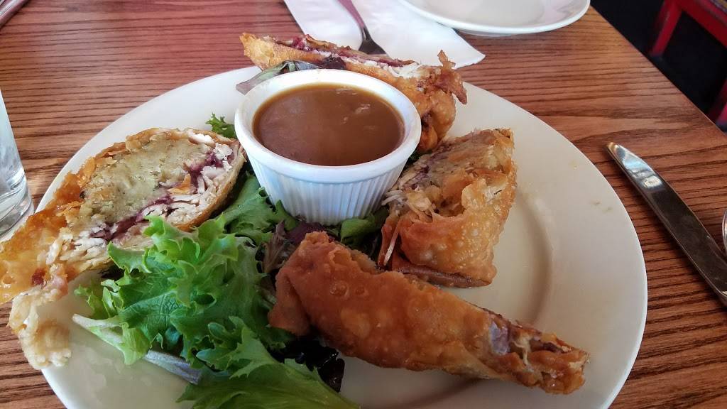 Fetch Warwick | restaurant | 48 Main St, Warwick, NY 10990, USA | 8459878200 OR +1 845-987-8200