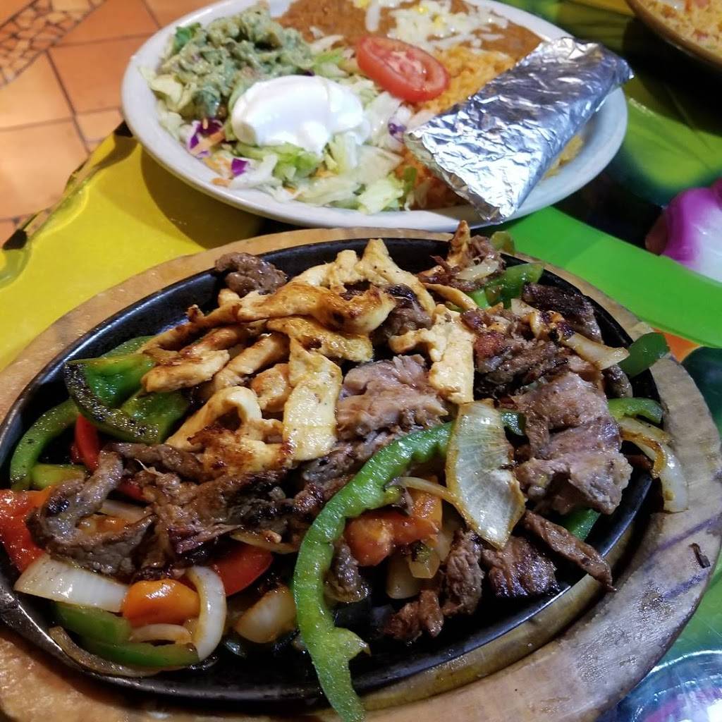 El Rodeo Mexican Restaurant | restaurant | 6935 Pearl Rd, Cleveland, OH 44130, USA | 4408858581 OR +1 440-885-8581