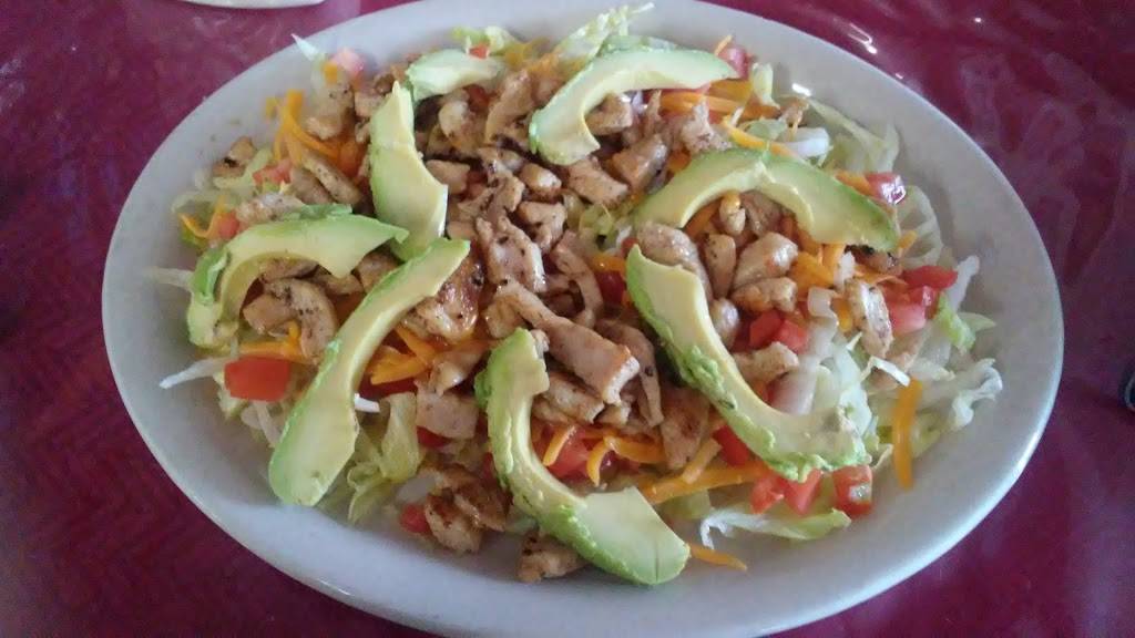 Taqueria Huentitan | restaurant | 517 N Bryant St, Pleasanton, TX 78064, USA | 8305694421 OR +1 830-569-4421