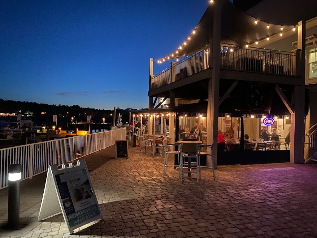 The Locals Eatery | restaurant | 113 W John Sims Pkwy, Niceville, FL 32578, USA | 8502794538 OR +1 850-279-4538