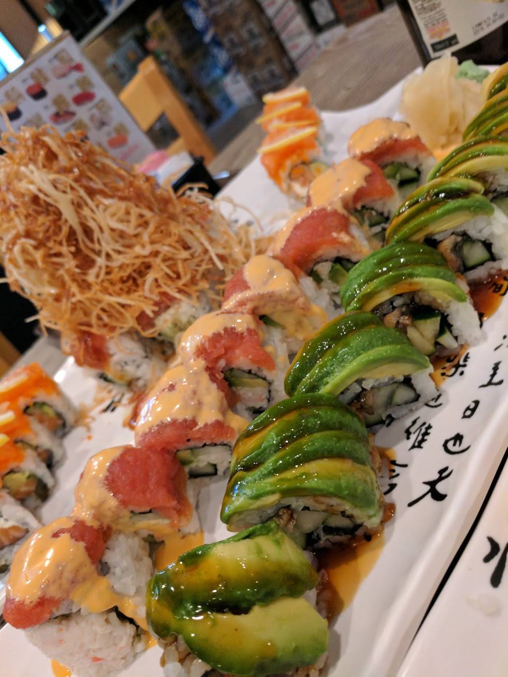 Sushi Plus | restaurant | 5830 W Thunderbird Rd STE B1, Glendale, AZ 85306, USA | 6025959891 OR +1 602-595-9891