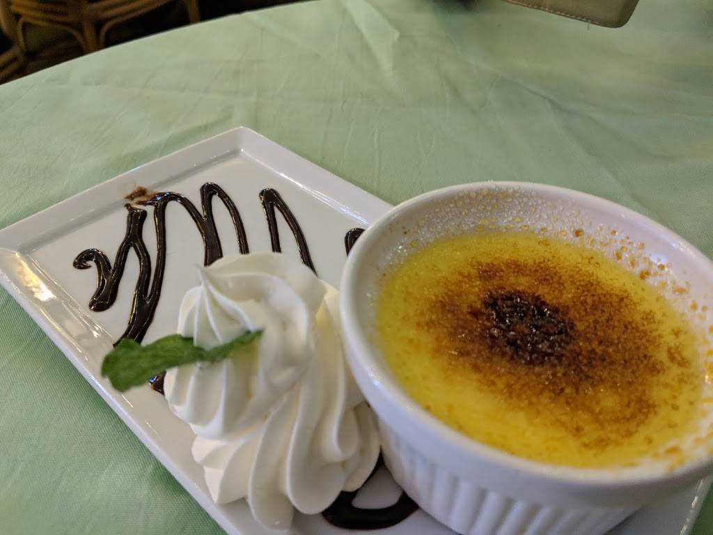 Isabelles | restaurant | 2937 Beach Blvd S, Gulfport, FL 33707, USA | 7273469803 OR +1 727-346-9803