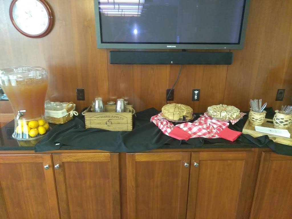 Sweet Peaches | bakery | 1800 W Muhammad Ali Blvd, Louisville, KY 40203, USA | 5023560232 OR +1 502-356-0232