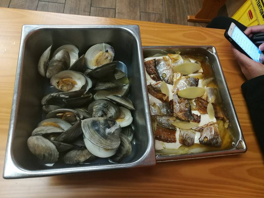 New China | restaurant | 1331 Broad St, Providence, RI 02905, USA | 4014378220 OR +1 401-437-8220