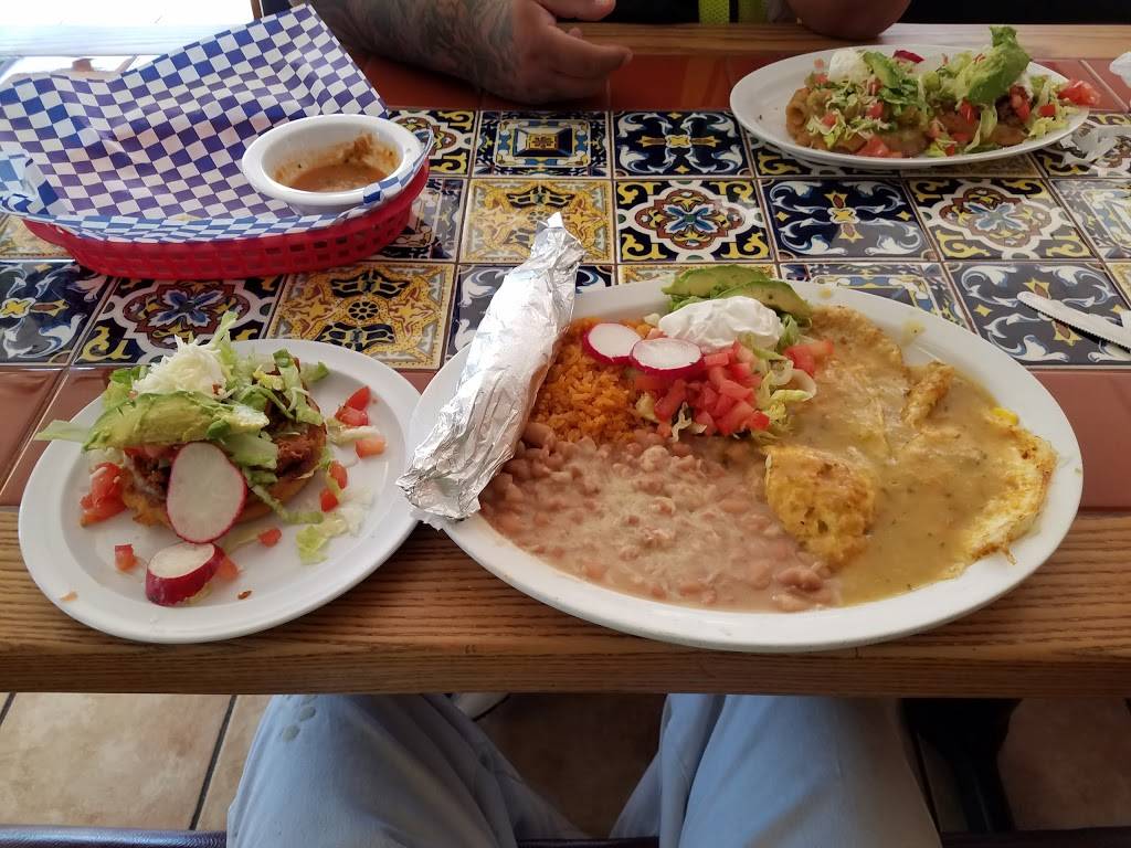 El Rey Del Taco | restaurant | 321 S Denver Ave, Fort Lupton, CO 80621, USA | 3035023316 OR +1 303-502-3316