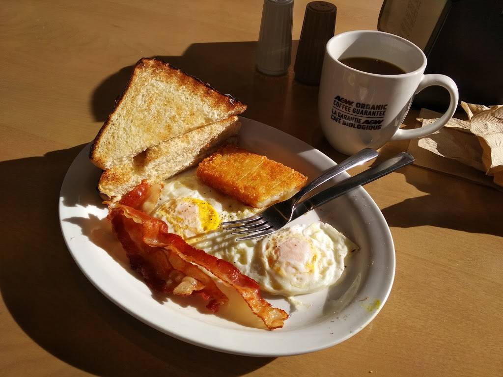 A&W Canada | restaurant | 1660 Heron Rd, Ottawa, ON K1V 2P5, Canada | 6137316644 OR +1 613-731-6644