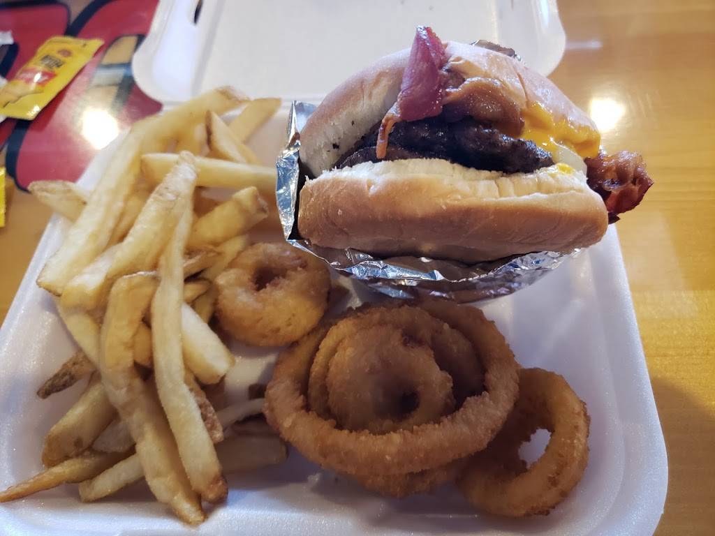 Cook Out | restaurant | 2892 Wilma Rudolph Blvd, Clarksville, TN 37040, USA | 9318025685 OR +1 931-802-5685