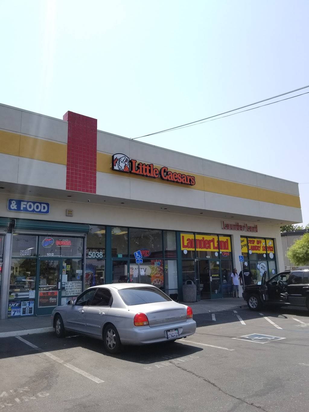 Little Caesars Pizza | meal takeaway | 5038 Marconi Ave Suite 103, Carmichael, CA 95608, USA | 9165141167 OR +1 916-514-1167