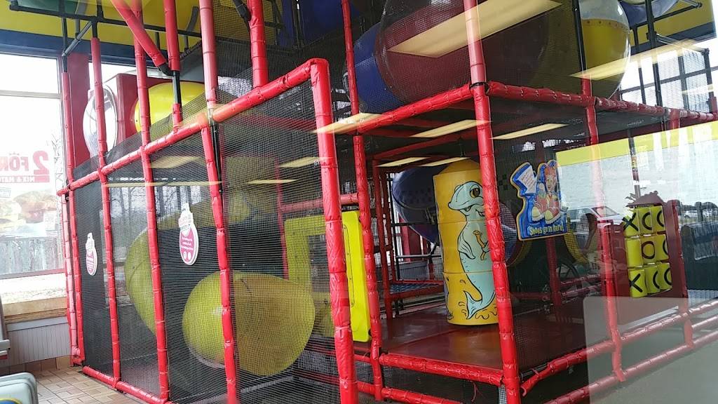 Burger King | restaurant | 21006 Timberlake Rd, Lynchburg, VA 24502, USA | 4342396297 OR +1 434-239-6297