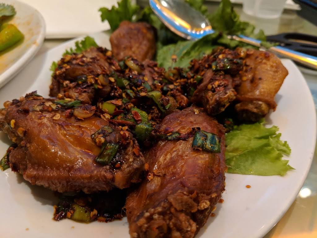 Rong Biển Restaurant | restaurant | 1111 Story Rd Ste 1080, San Jose, CA 95122, USA | 4082839231 OR +1 408-283-9231