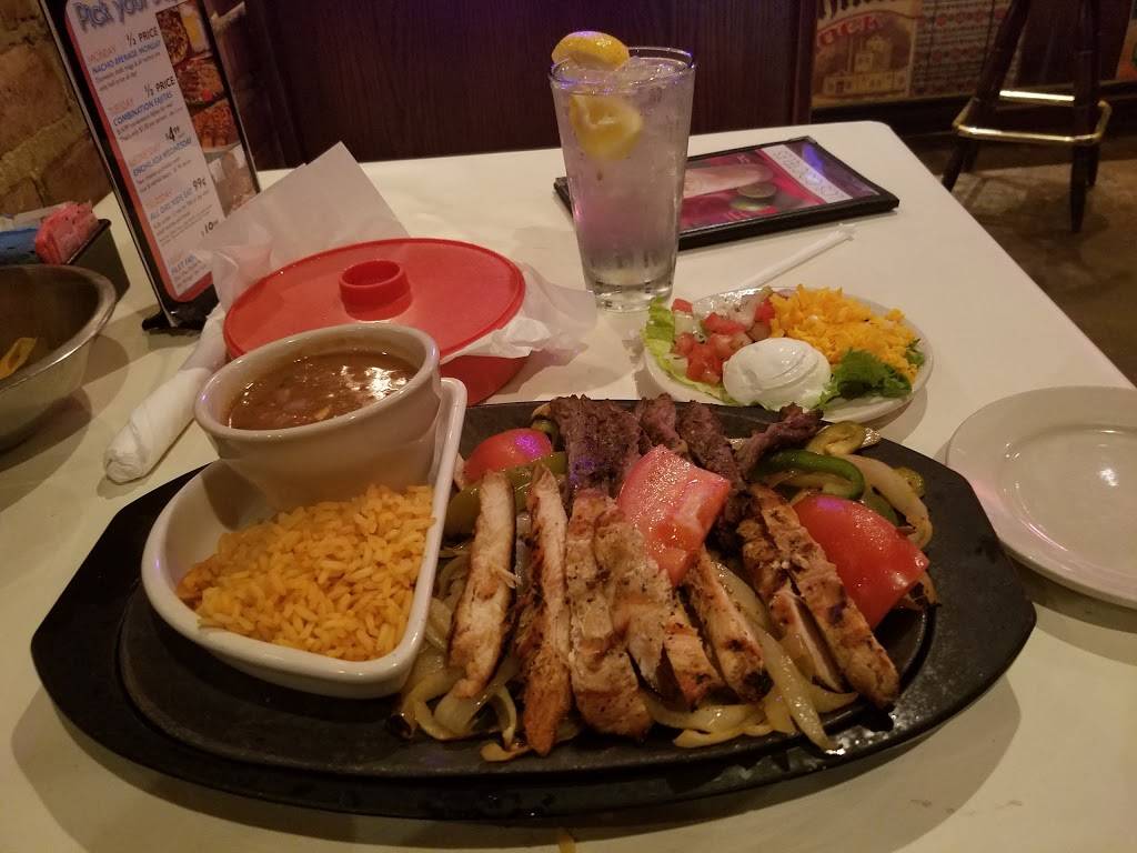 El Chico Cafe | restaurant | 1111 S Interstate 35 East Service Rd, DeSoto, TX 75115, USA | 9722282133 OR +1 972-228-2133