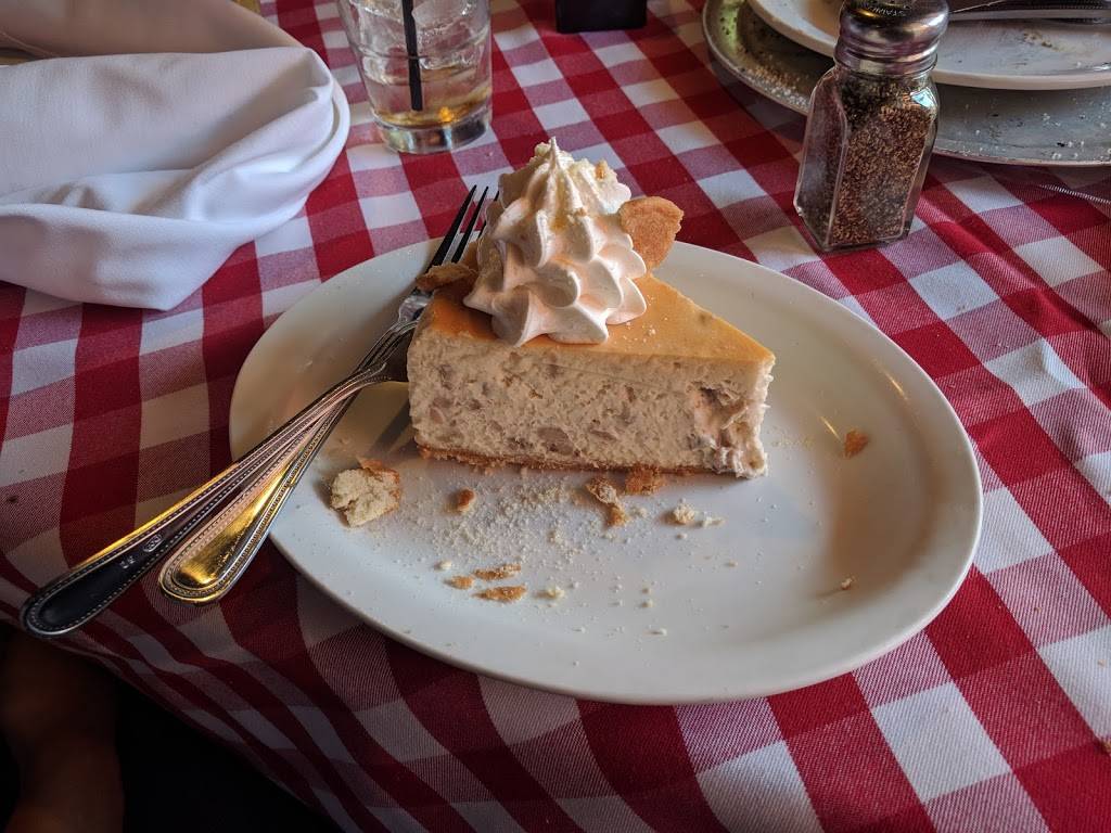 Grimaldis Pizzeria | restaurant | 20 Waterway Ave #100, The Woodlands, TX 77380, USA | 2814653500 OR +1 281-465-3500