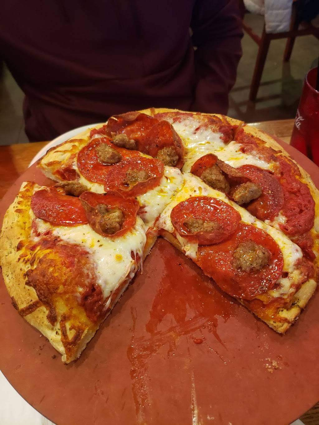 Adriaticos | meal delivery | 113 W McMillan St, Cincinnati, OH 45219, USA | 5132814344 OR +1 513-281-4344