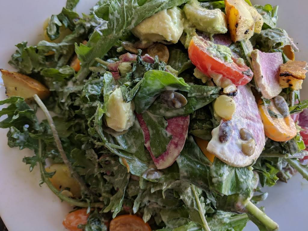 Bakers Crust Virginia Beach | restaurant | 1628 Laskin Rd Suite 704, Virginia Beach, VA 23451, USA | 7574226703 OR +1 757-422-6703