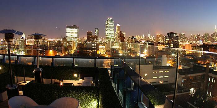Vista Skylounge | restaurant | 27-05 39th Avenue Top Floor, Long Island City, NY 11101, USA | 3475363640 OR +1 347-536-3640