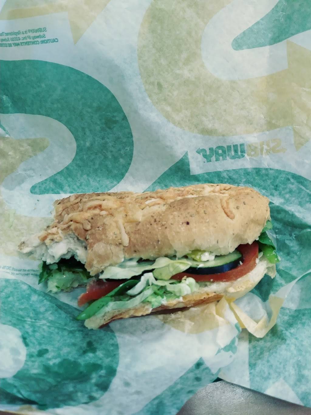 Subway Restaurants | restaurant | 7351 Rosecrans Ave Unit E, Paramount, CA 90723, USA | 5626333566 OR +1 562-633-3566