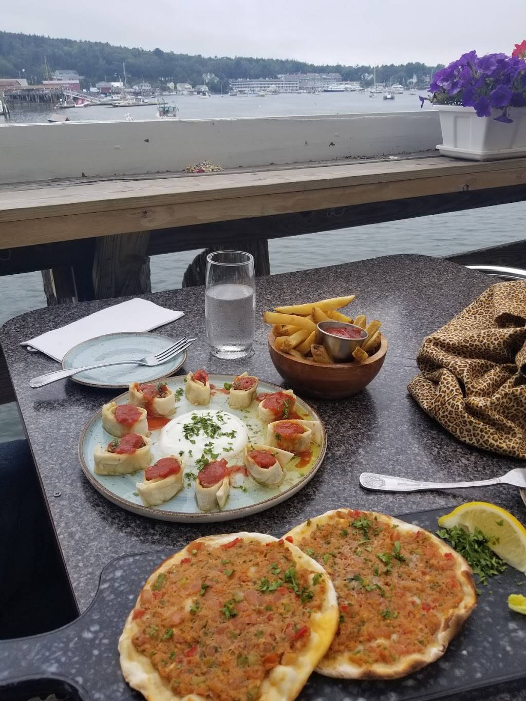 Taka Mediterranean Bar and Grill | restaurant | 16b Wharf St, Boothbay Harbor, ME 04538, USA | 2073156545 OR +1 207-315-6545