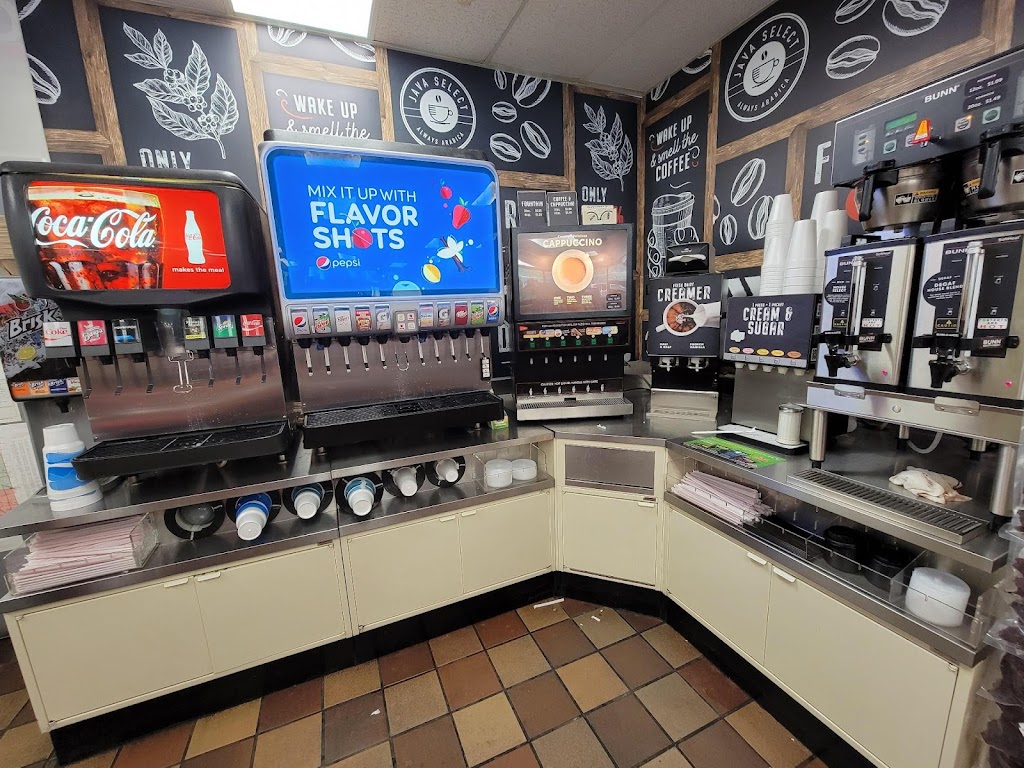 52 Pik-Up | restaurant | 11183 US-52, Brookville, IN 47012, USA | 7656473600 OR +1 765-647-3600