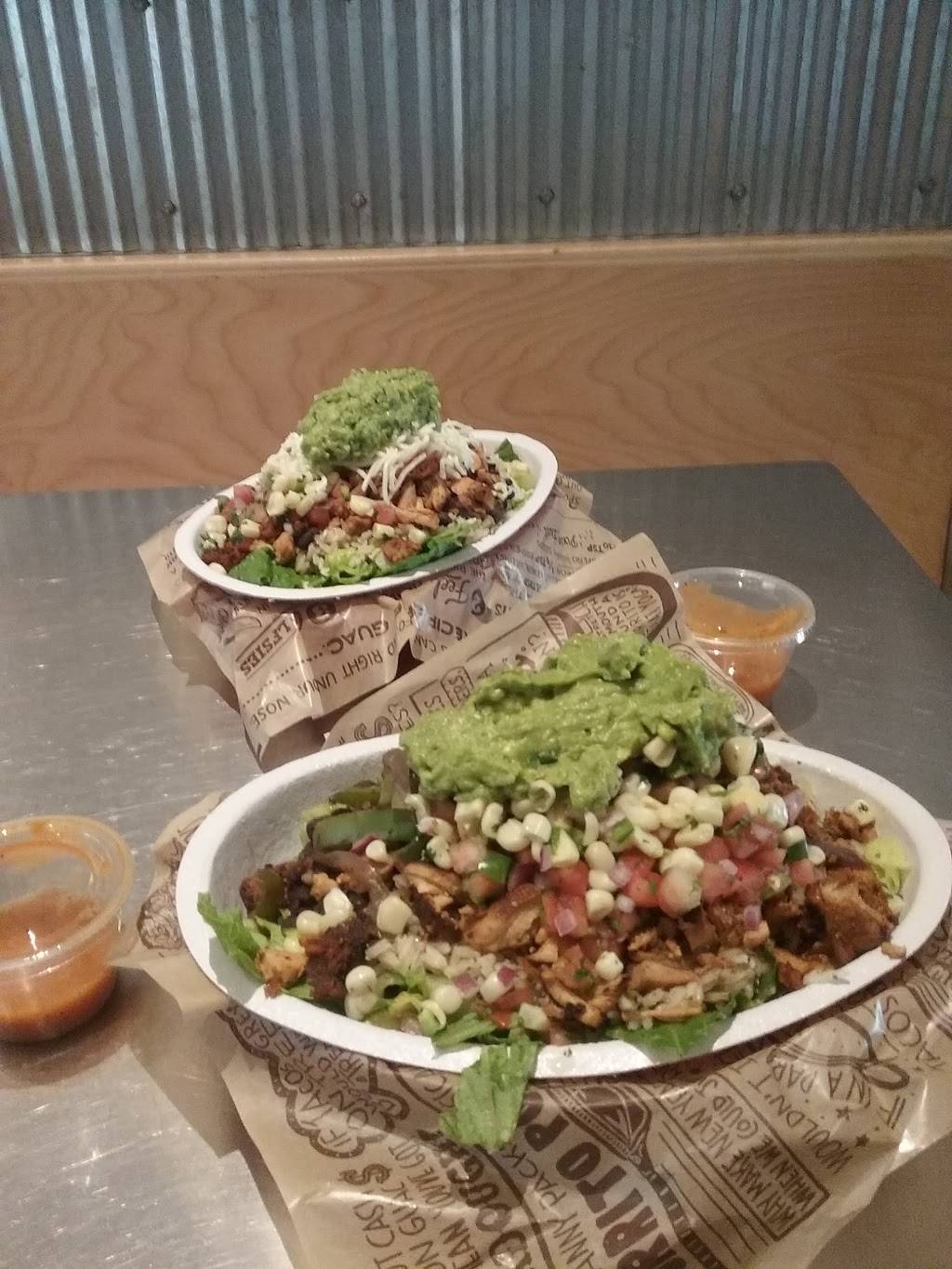 Chipotle Mexican Grill | restaurant | 966 Farmington Ave, West Hartford, CT 06107, USA | 8605868281 OR +1 860-586-8281