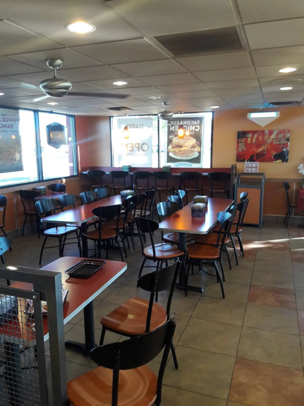 Jack in the Box | restaurant | 1728 Scyene Rd, Mesquite, TX 75149, USA | 9722885706 OR +1 972-288-5706