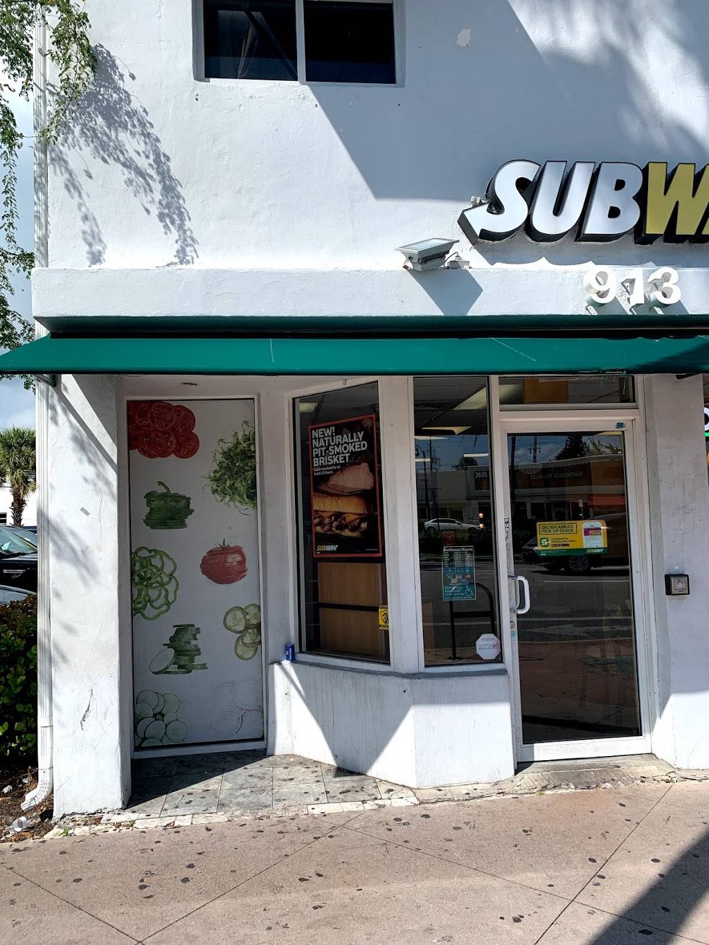 Subway | restaurant | 913 Normandy Dr, Miami Beach, FL 33141, USA | 3058616996 OR +1 305-861-6996