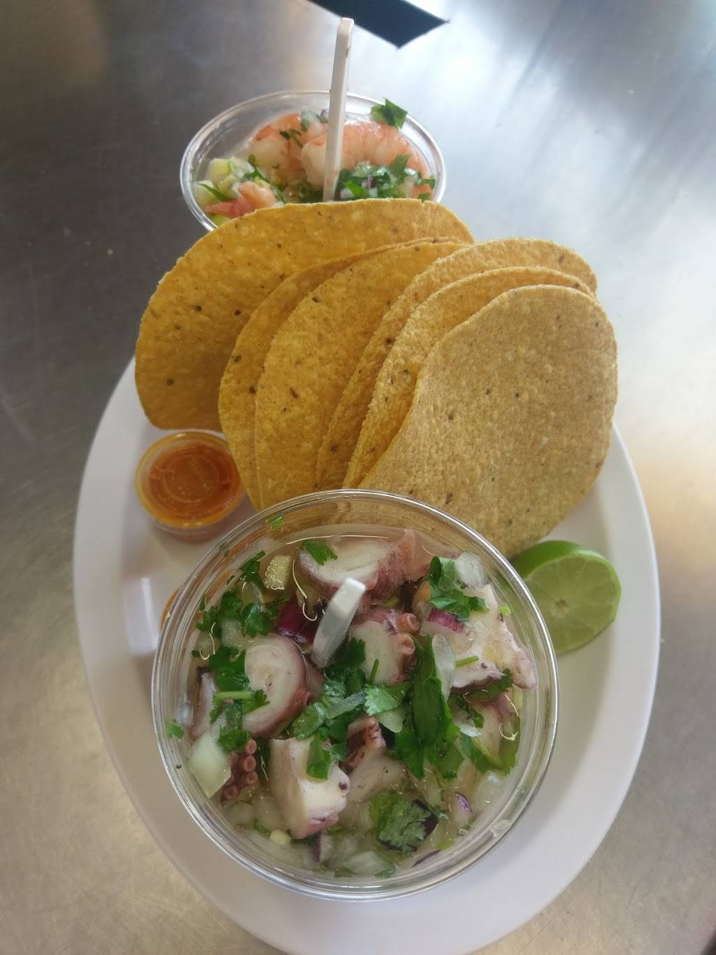 Mariscos El Compa D Mazatlan | restaurant | 5454 Etiwanda Ave, Mira Loma, CA 91752, USA | 9516818943 OR +1 951-681-8943