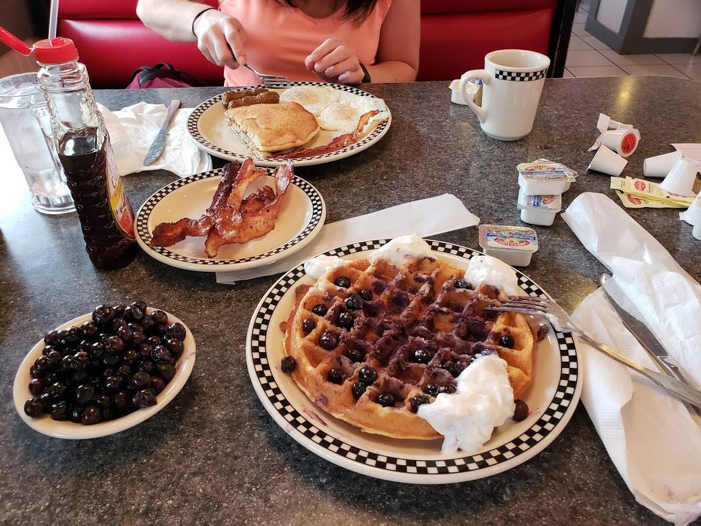 Big Easy Diner | restaurant | 1777 Gause Blvd, Slidell, LA 70461, USA | 9856398006 OR +1 985-639-8006