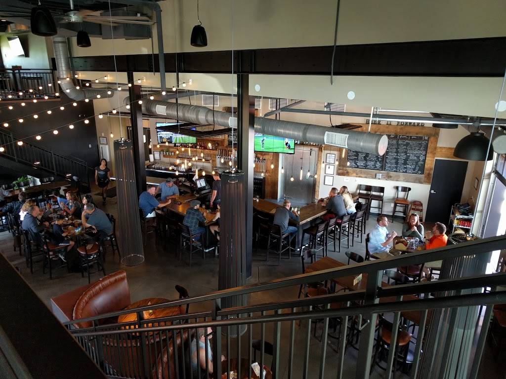 DC Oakes Brewhouse And Eatery | restaurant | 3581 E Harmony Rd #110, Fort Collins, CO 80528, USA | 9702862076 OR +1 970-286-2076