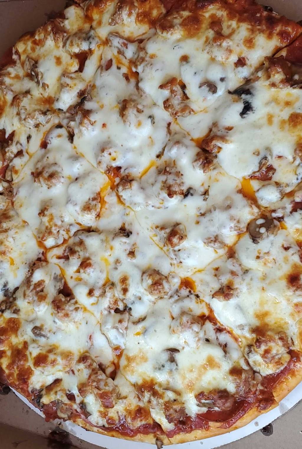 Georgioz | restaurant | 12 E Front St, Colfax, IA 50054, USA | 5156743664 OR +1 515-674-3664