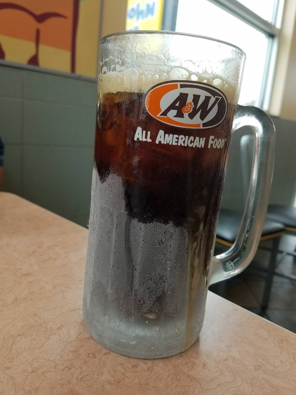 A&W Restaurant | restaurant | 200 Brenwood St, Berea, KY 40403, USA | 8599863996 OR +1 859-986-3996