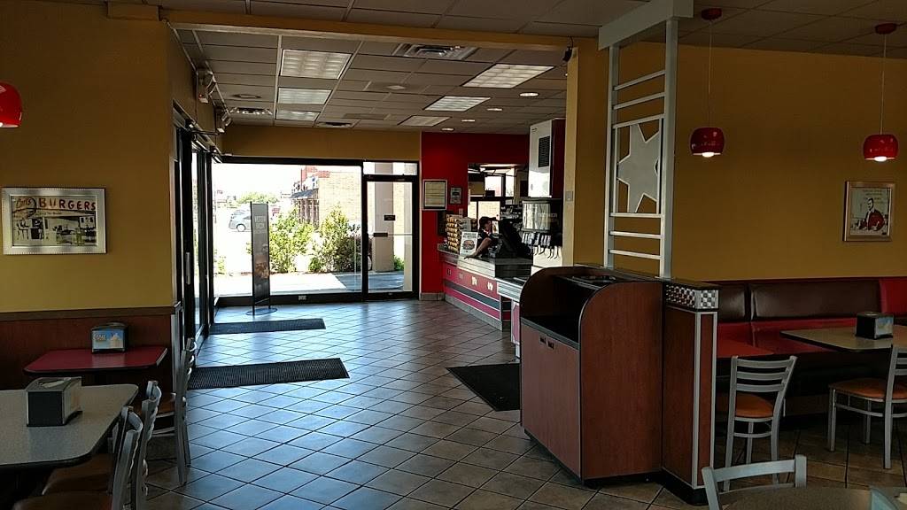 Carls Jr. | restaurant | 2333 N Harrison St, Shawnee, OK 74804, USA | 4052752344 OR +1 405-275-2344