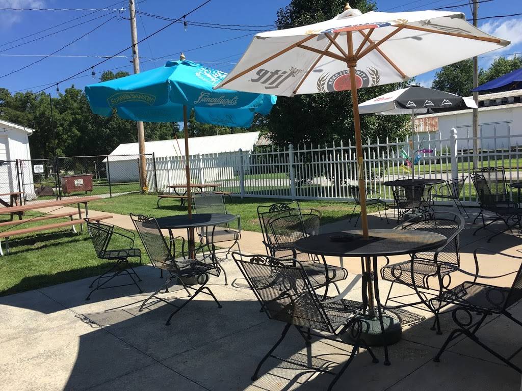 Black Squirrel Tap | restaurant | 72 2nd St SE, Swisher, IA 52338, USA | 3198574447 OR +1 319-857-4447