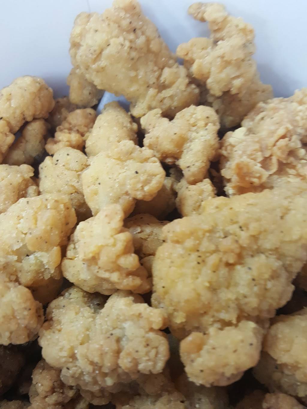 KFC | restaurant | 150 Merrick Rd #154, Lynbrook, NY 11563, USA | 5168724259 OR +1 516-872-4259